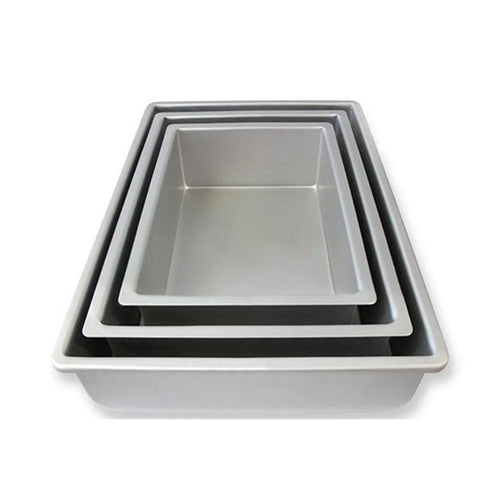 PME Aluminum Oblong Cake Pan  27.94 cm x 17.78 cm x 10.16 cm