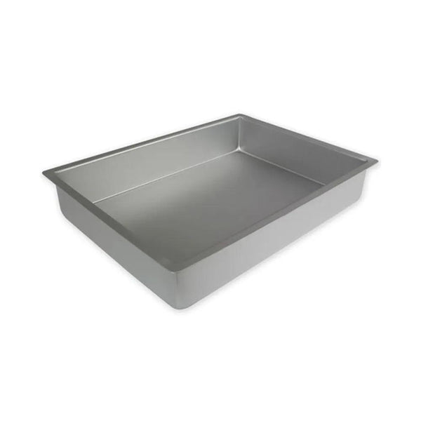 Aluminium Rectangle Cake Pan 38.1 x 27.94 x 10.16 cm   HorecaStore