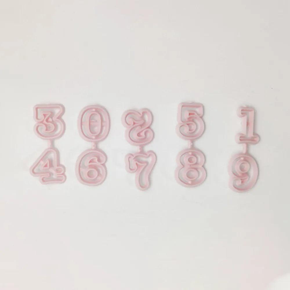 Novelty Cutters Numericals Set 3 x 2 cm   HorecaStore