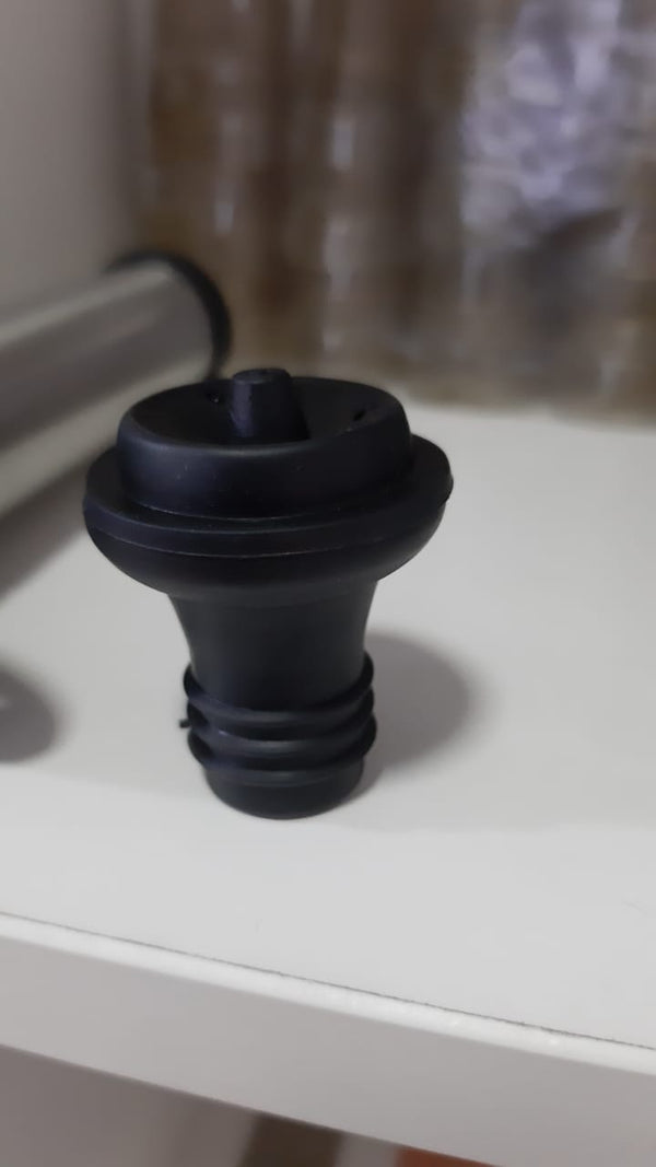 Universal Wine Saver Stoppers