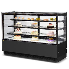 ثلاجة عرض كيك مستطيلة الشكل بواجهة زجاجية مسطحة من إينوفريغو موديل FCS180R3M – الأبعاد: 180 × 68.5 × 130 سم، تحتوي على 3 رفوف.