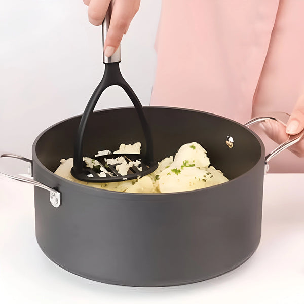 brabantia-pteel-black-potato-masher