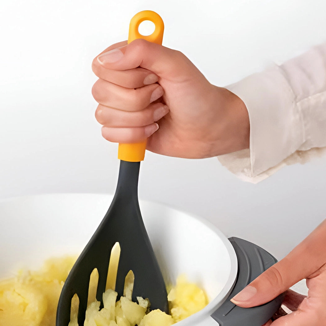 brabantia-plastic-honey-yellow-potato-masher-plus-spoon